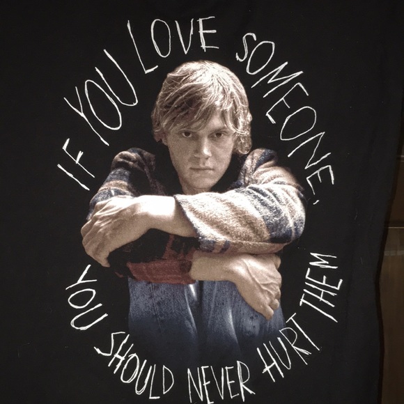 American Horror Story T-shirt. - Picture 3 of 3